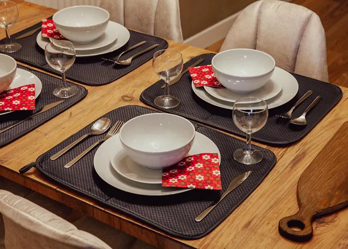 Raya * Κωνσταντινούπολη